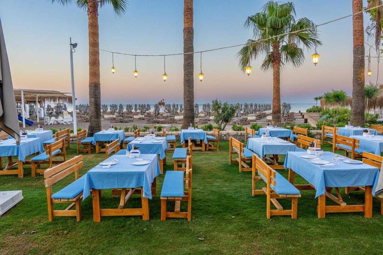 Lara Barut Collection Hotel Antalya Exterior foto The restaurant